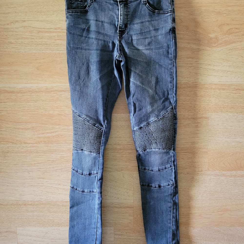 Men's Skinny Jeans in Classic Gray